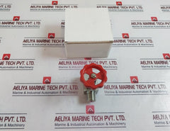 Hoke 2732L8Yx Needle Valve 3000 Psi 414 Bar