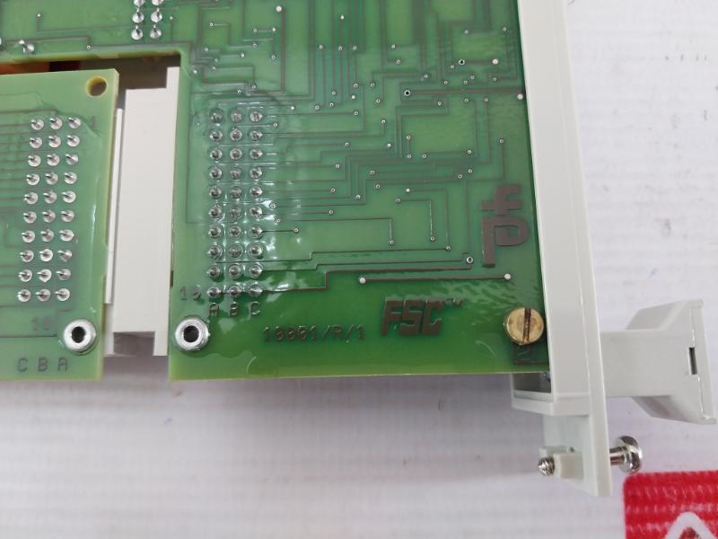 Honeywell 10001/R/1 Vertical Bus Driver E168320 5Vdc 275Ma