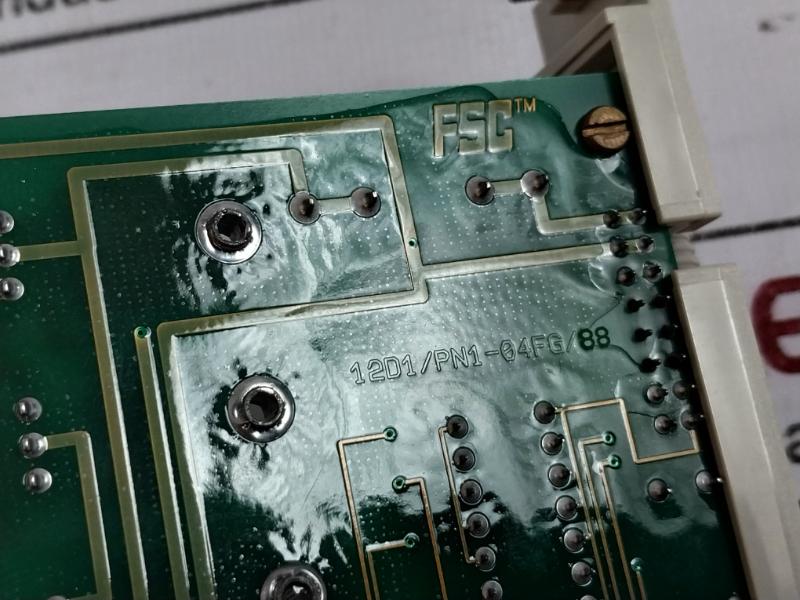 Honeywell 10005/1/1 Watchdog Module 5Vdc 175Ma 12D1/Pn1-04Fg/88