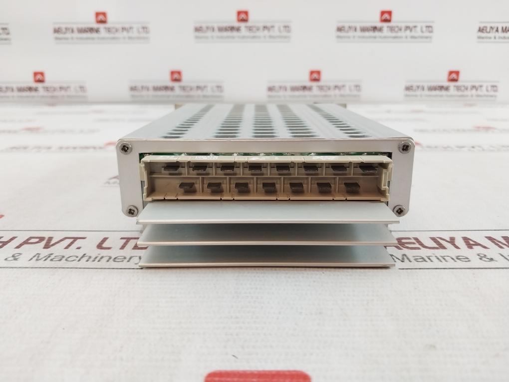 Honeywell 10300/1/1 Converter Module 136-010875B 24Vdc 2250760022-cc 5Vdc 12A