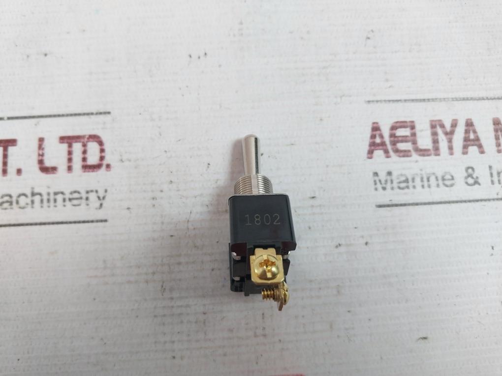 Honeywell 11Ts15-2 Toggle Switch 125-250 Vac E12252 3/4 Hp