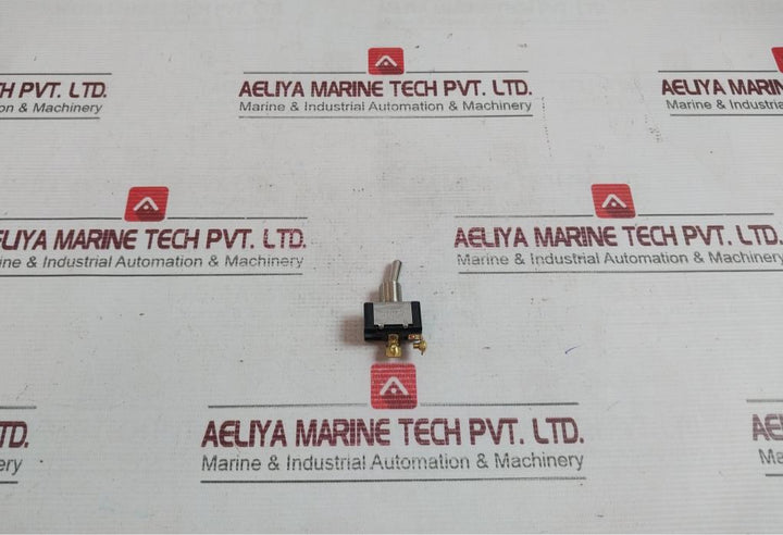 Honeywell 11Ts15-2 Toggle Switch 125-250 Vac E12252 3/4 Hp