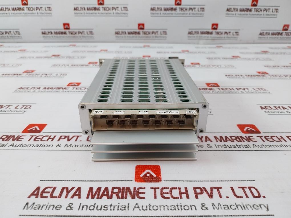 Honeywell 136-010875B Power Supply Converter 24Vdc Input 3.9A 5Vdc 12A