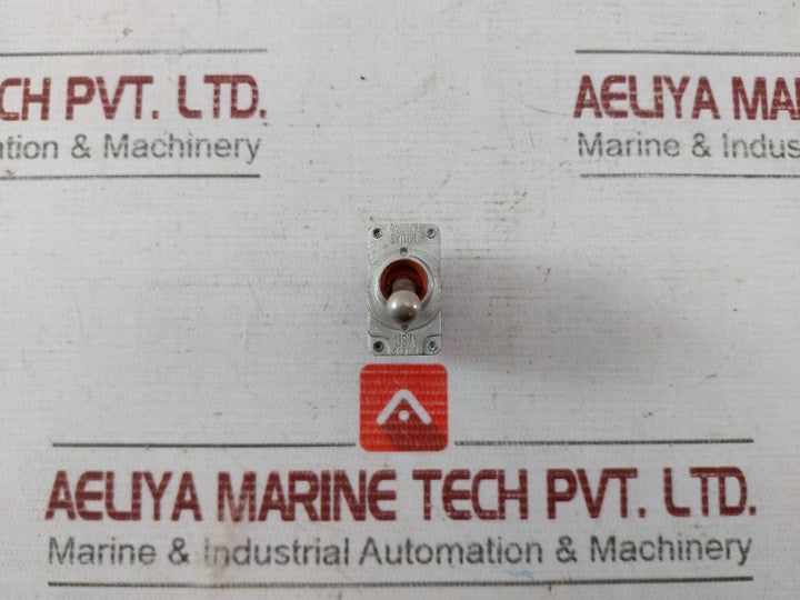 Honeywell 1Tl1-3 Toggle Switch Ms24525-23 15A-125, 250 277Vac 1/2Hp-125Vac