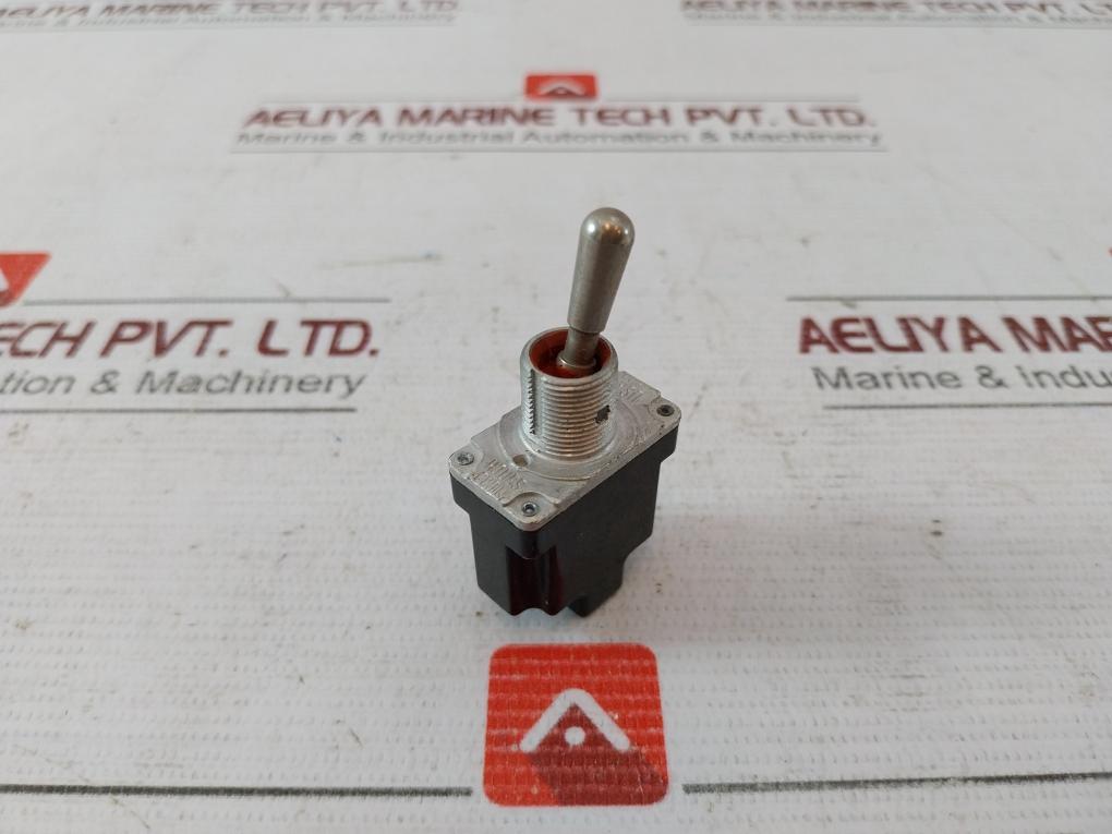 Honeywell 1Tl1-3 Toggle Switch Ms24525-23 15A-125, 250 277Vac 1/2Hp-125Vac