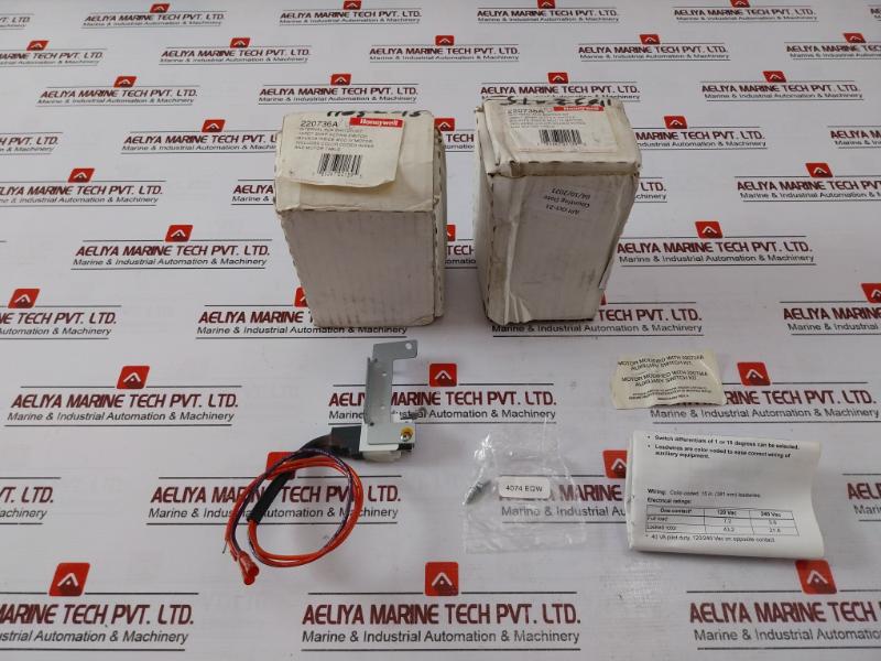 Honeywell 220736A Internal Auxiliary Switch Assembly Kit 120/240 Vac