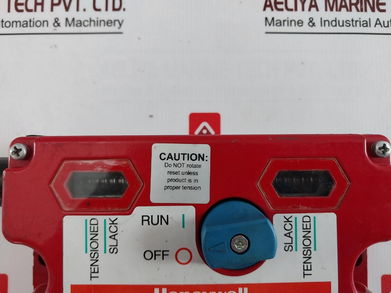 Honeywell 2Cpsa1A1A Cable Pull Switch Ip67 24 Vdc En60947-5-5