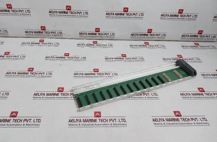 Honeywell 2Mlr-e12P 12 Slot Extension Base Programmable Logic Controller 10110002617