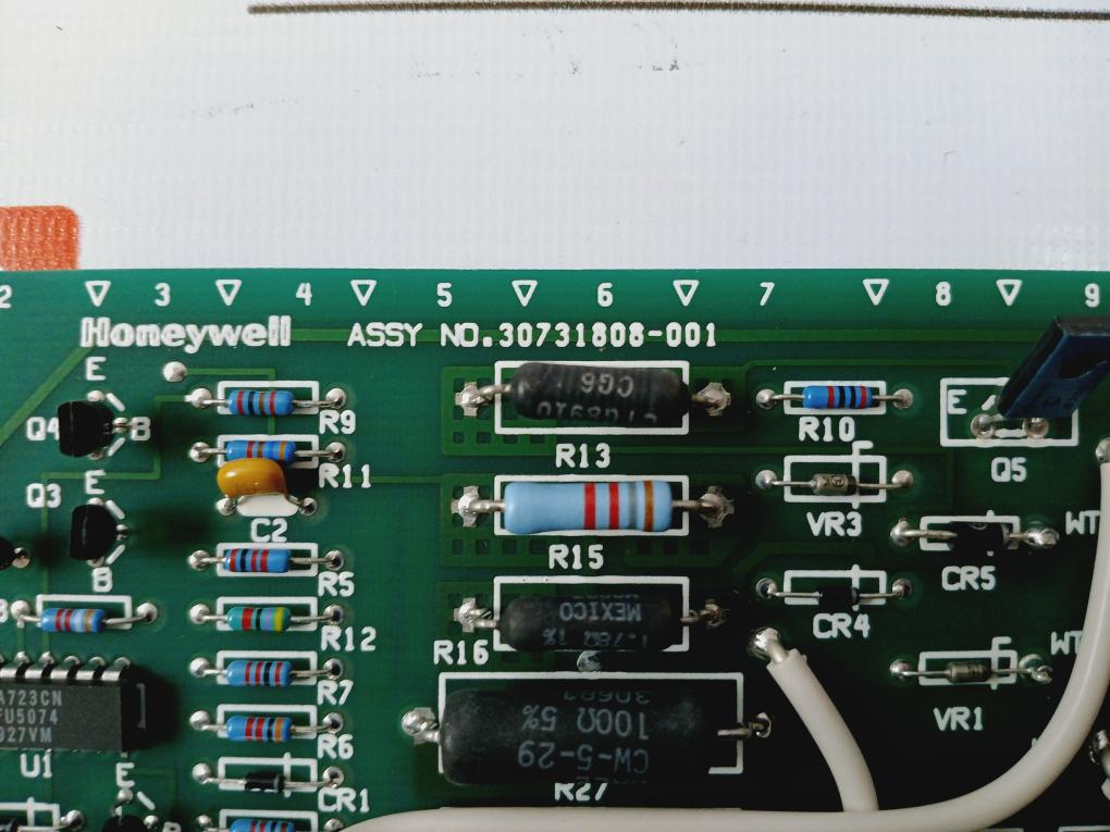 Honeywell 30731808-001 Regulator Card 89-27, 94V-0