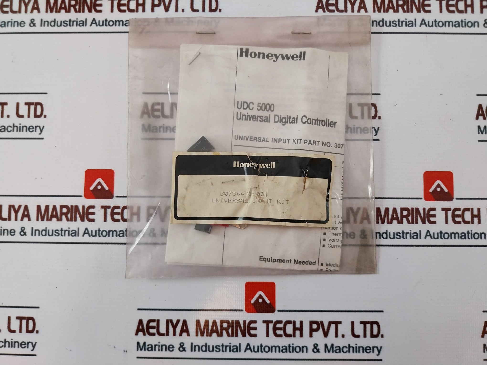 Honeywell UDC5000 DC5067-02F33-331-0U200-S30-0 Ultra-Pro Digital Controller