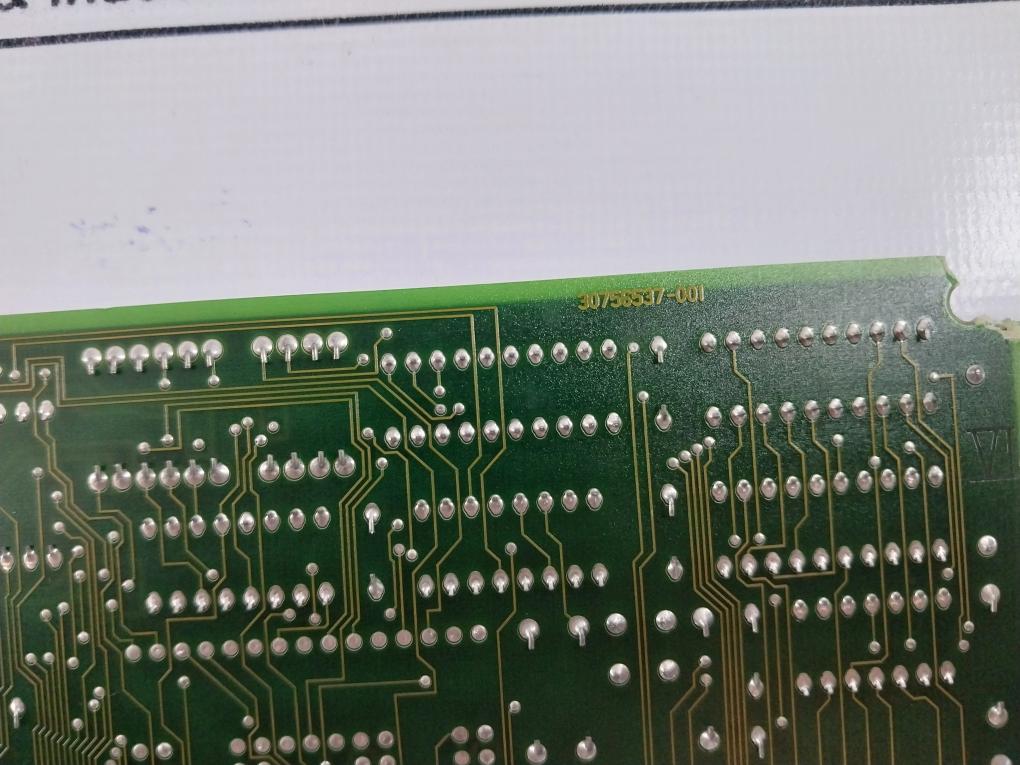 Honeywell 30756538-001 9000 Dmcs Communications Card