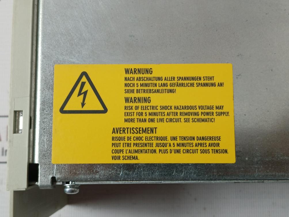 Siemens 6Se7025-0Tp87-2Dd0 Motion Control Capacitor Module For Power Buffering