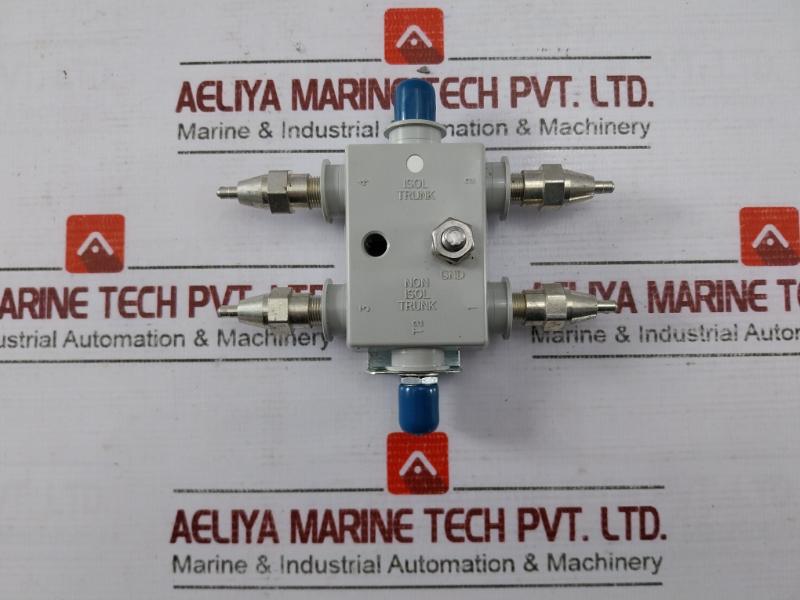 Honeywell 51109693-100B 4-port Ucn Tap 51201395-100