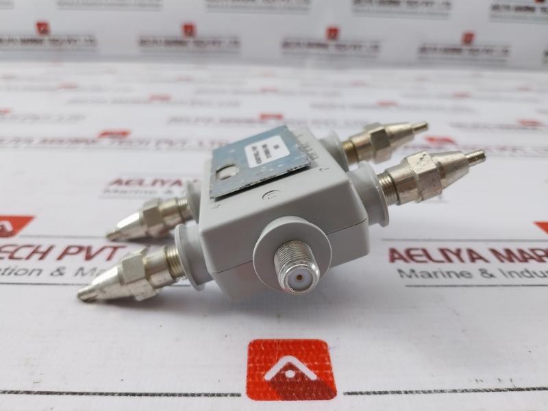 Honeywell 51109693-100B 4-port Ucn Tap 51201395-100