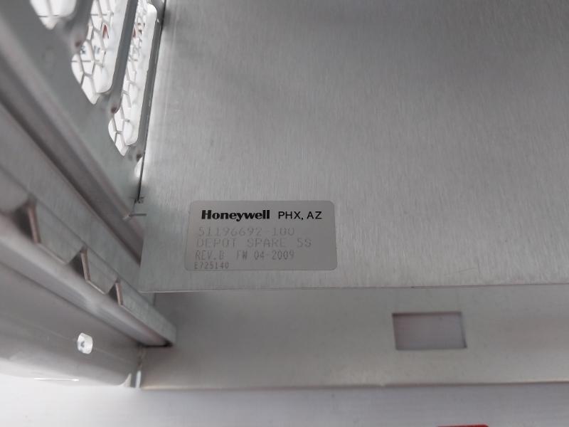 Honeywell 51196692-100 5 Slot Server Chassis Classic Rev B