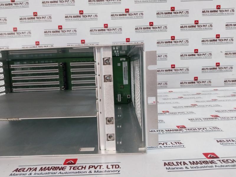 Honeywell 51196692-100 5 Slot Server Chassis Classic Rev B