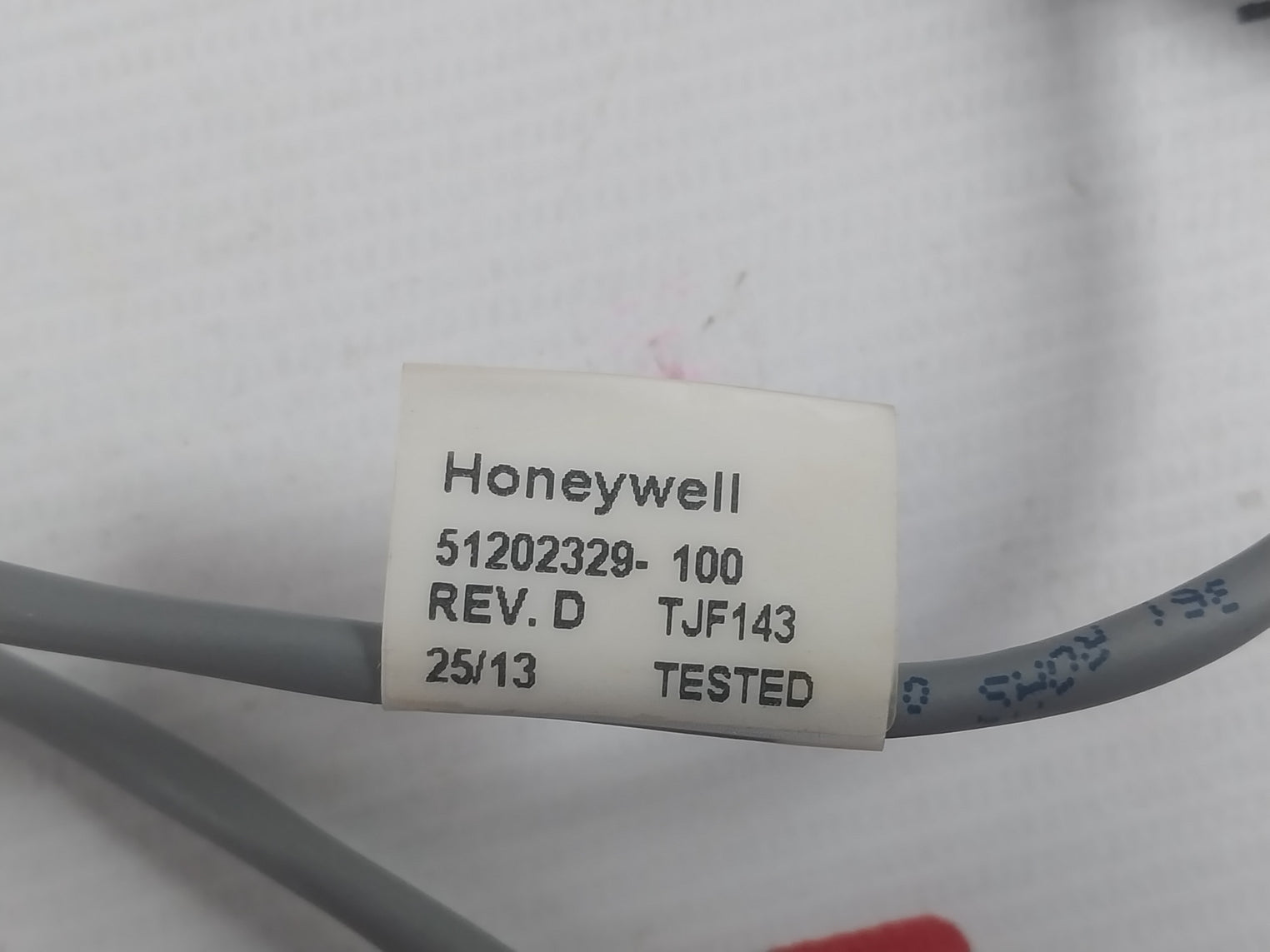 Honeywell 51202329-100 I/O Link Cable Rev D