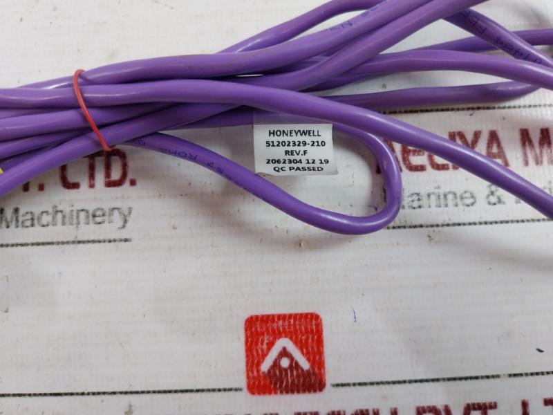 Honeywell 51202329-210 I/O Link Cable Rev F