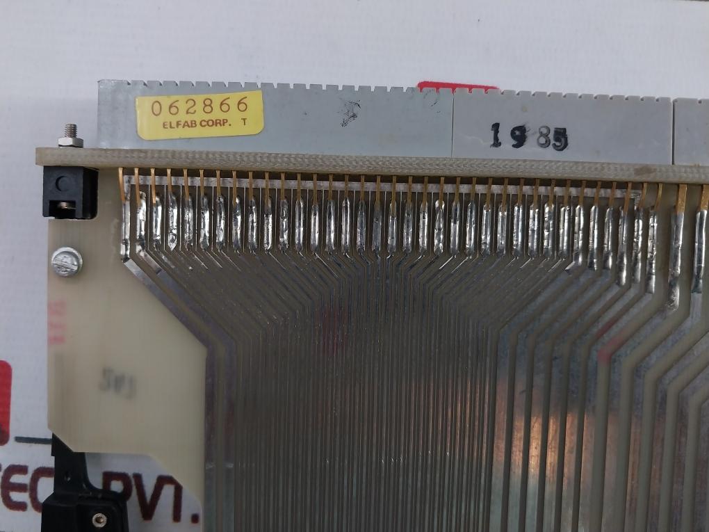 Honeywell 51301994-100 Rev: A Board Extender