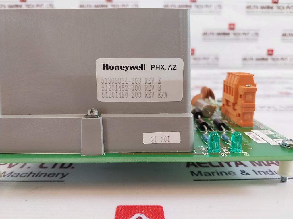 Honeywell 51303932-203 Serial Device Interface Fta For Udc 6000 Mu-tsdu02 Rev E