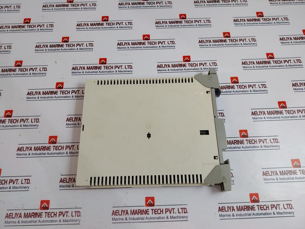 Honeywell 51303979-500 Advanced I/o Link Interface Module 51303979-500
