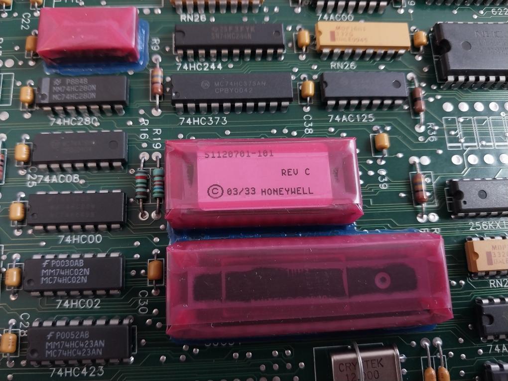 Honeywell 51303979-550 Advanced I/O Link Interface Module Board