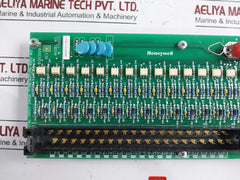 Honeywell 51304337-150 High Level Analog Digital Input 24vdc Sf12w11-f 8220