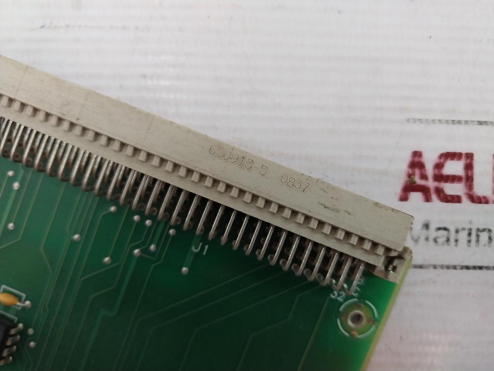 Honeywell 51304419-150 I/O Link Extender Module Mc-iolx02 Rev: D Hdw: N D2 94V-0