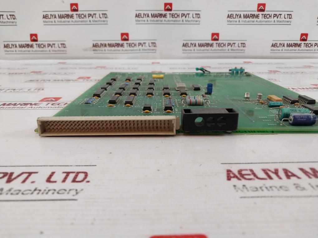 Honeywell 51304419-150 I/O Link Extender Module Mc-iolx02 Rev: D Hdw: N D2 94V-0