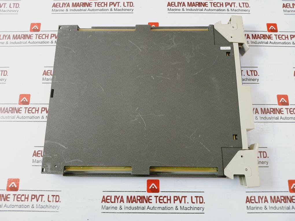 Honeywell 51304672-100 Analog Output Module 51304671 Rev D 51120674-101