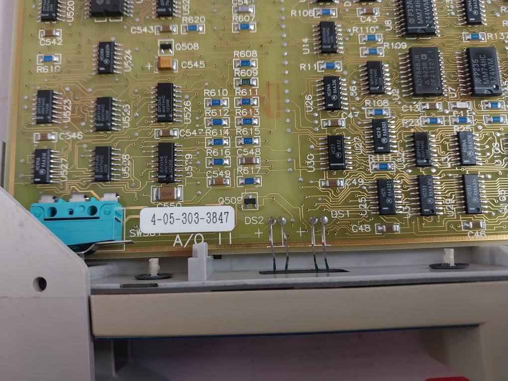 Honeywell 51304672-100 Analog Output Module Hdw. E1 Rev. D 51304671