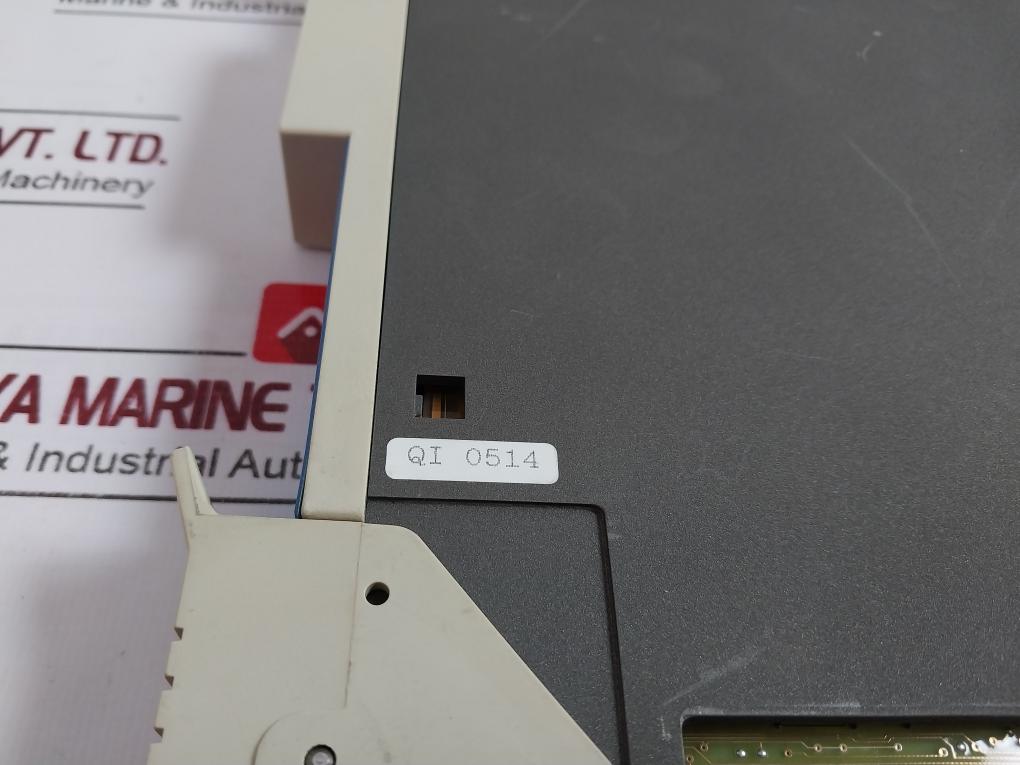 Honeywell 51304672-100 Analog Output Module Rev. D Hdw E