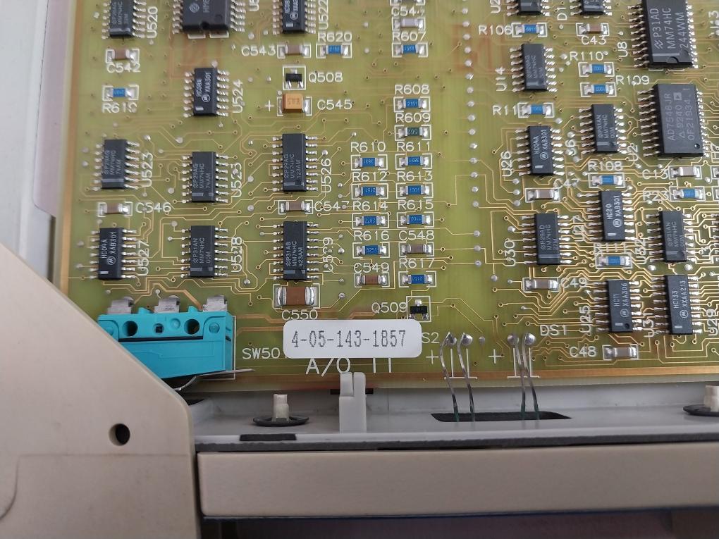 Honeywell 51304672-100 Analog Output Module Rev. D Hdw E