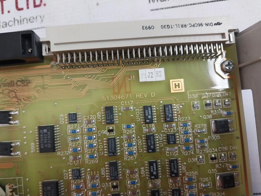 Honeywell 51304672-100 Analog Output Module Rev. D Hdw E