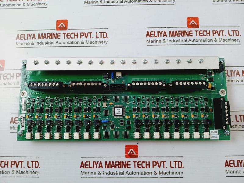 Honeywell 51305890-175 Analog Input Tc Mux/Filter 250 Volts Ac 51199606