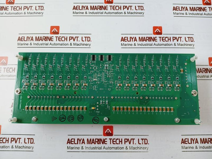 Honeywell 51305890-175 Analog Input Tc Mux/Filter 250 Volts Ac 51199606