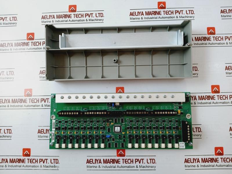 Honeywell 51305890-175 Analog Input Tc Mux/Filter 250 Volts Ac 51199606