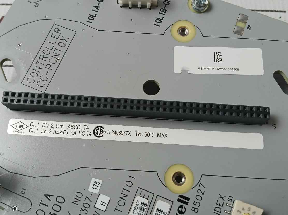Honeywell 51308307-175 Controller I/o Termination Assy Cc-pcntox Cc-tcnt01