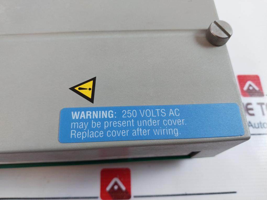 Honeywell 51309218-125 Low Level Analog Mux Module Rev C/B