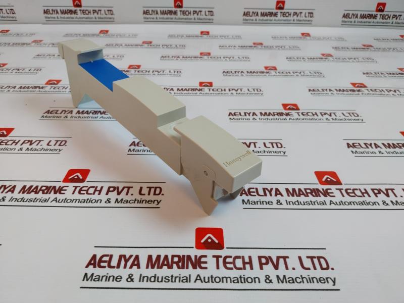 Honeywell 51309228-300 Filler Panel Dcmc 5/22 51404190