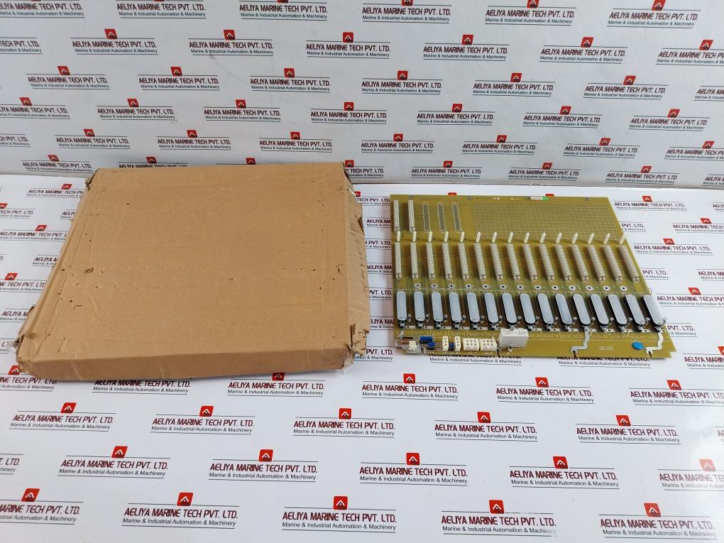 Honeywell 51401632-100 Process Board Hpm Slot 1-15 Backplane 51401632-100 Rev B