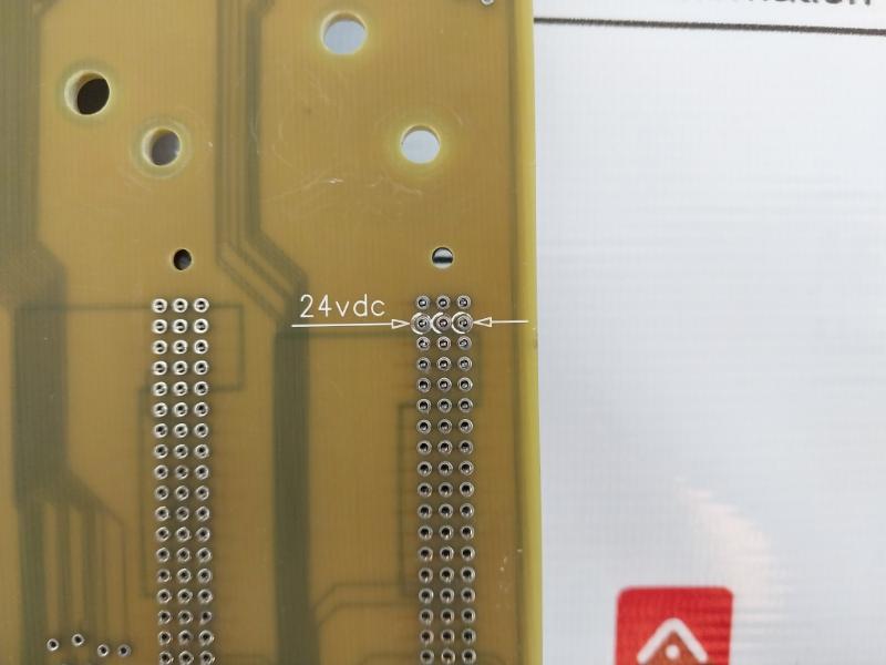 Honeywell 51401632-100 Slot 1-15 Backpanel Module 94V-0, 24Vdc Rev B