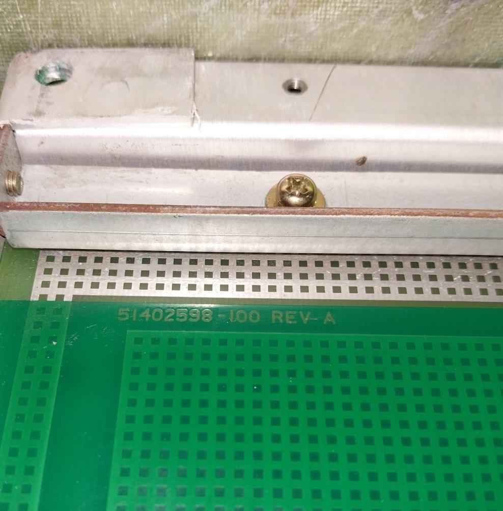 Honeywell 51402599-100 15 Slot Siom Backplane Rack System Rev: D 51401618-100