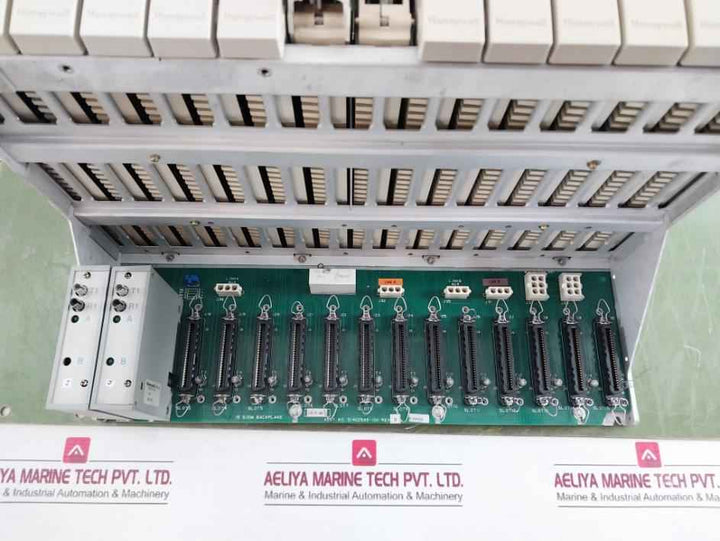 Honeywell 51402599-100 15 Slot Siom Backplane System Rev: D 51304419-100