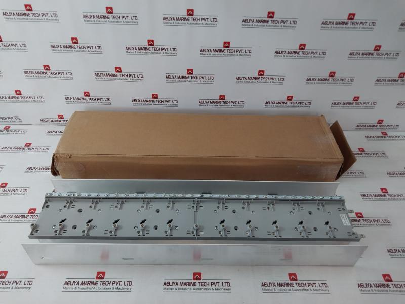 Honeywell 51403892-100 Carrier Channel Assembly Qfi 02 19 2060900 Rev.B