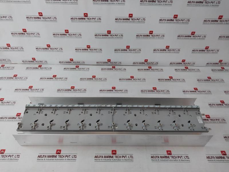 Honeywell 51403892-100 Carrier Channel Assembly Qfi 02 19 2060900 Rev.B