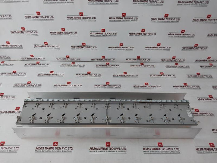 Honeywell 51403892-100 Carrier Channel Assembly Qfi 02 19 2060900 Rev.B