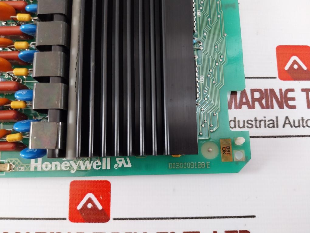 Honeywell 621-2150R Output Module 16 Point 115Vac 90-140 Vac