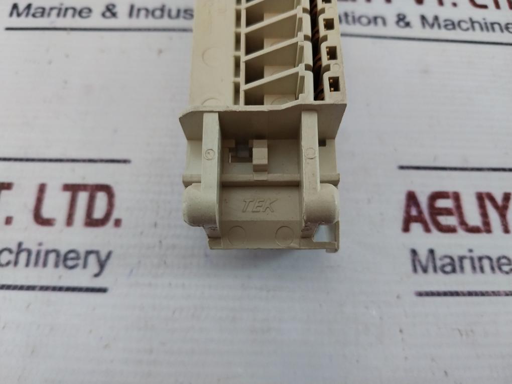 Honeywell 621-9950 I/o Terminal Block Module 20017