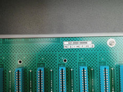 Honeywell 621-9990 Ipc 621 I/O Rack